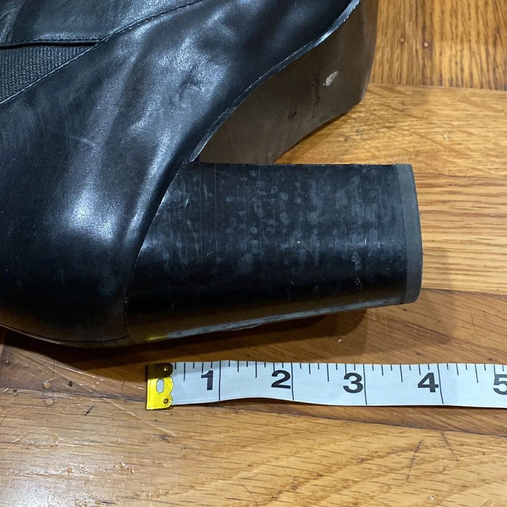 & Other Stories Stacked Heel Ankle Boots - Picture 9 of 10